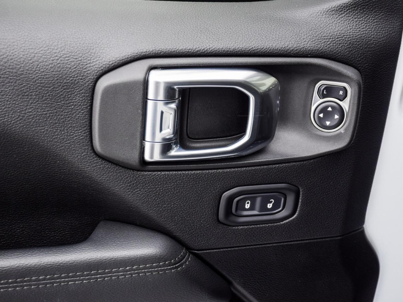 2021 Jeep Wrangler Unlimited Sahara Photo