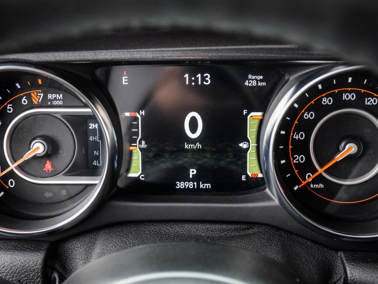 2021 Jeep Wrangler Unlimited Sahara Photo