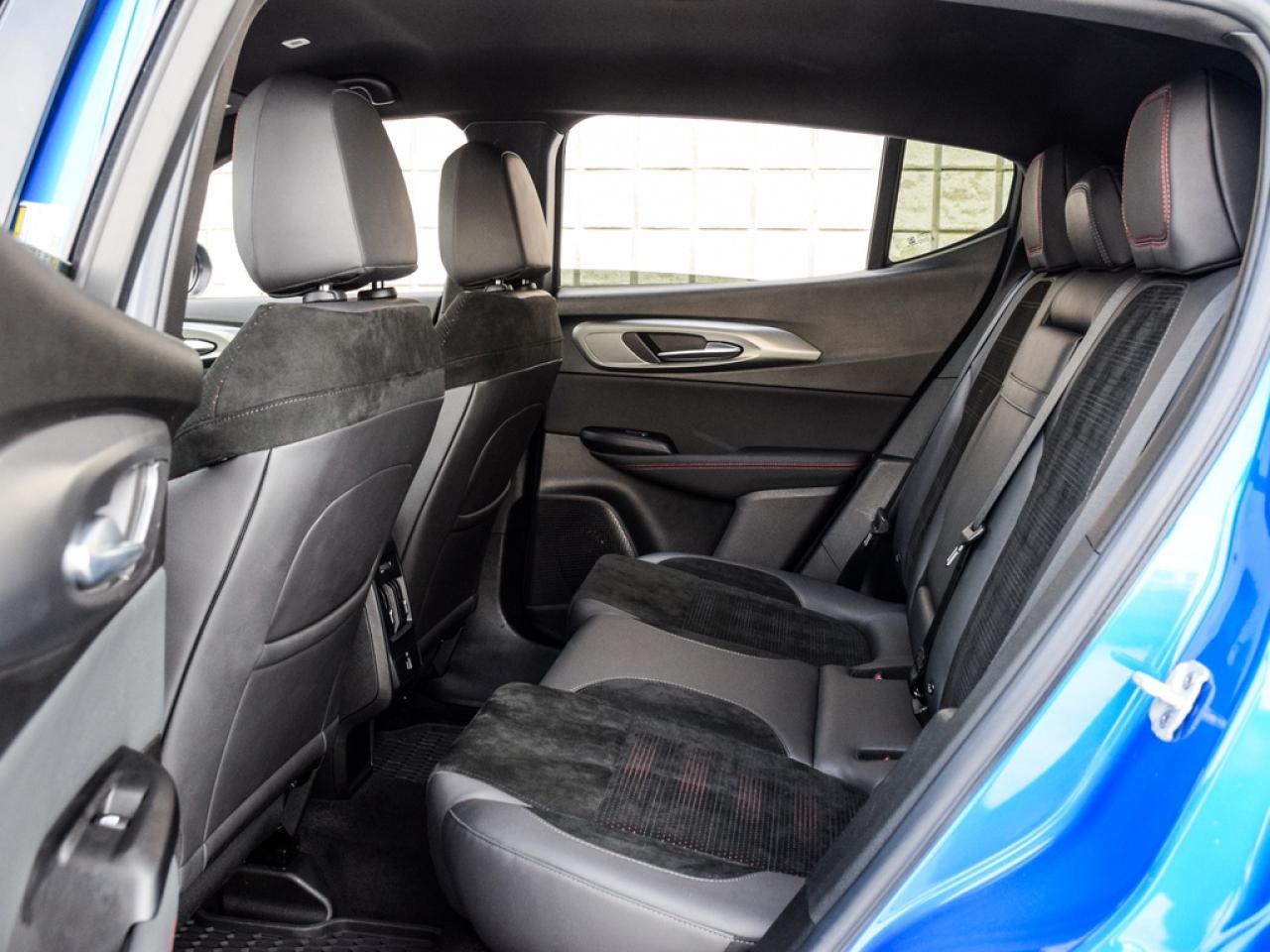 2023 Dodge Hornet GT Photo