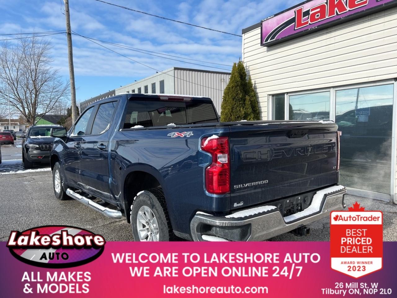 2023 Chevrolet Silverado 1500 LT Photo1