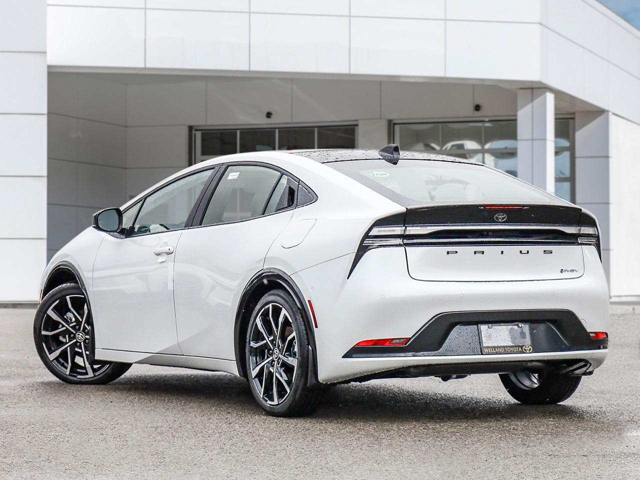 2026 Toyota Prius Plug-In Hybrid XSE Premium $8000 IN TOTAL SAVINGS AVAILABLE!! Photo2