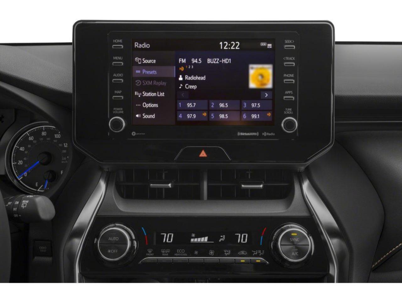 2022 Toyota Venza LE Photo