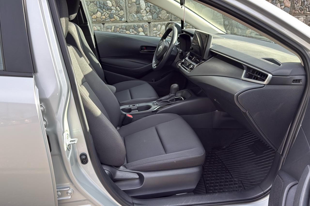 2024 Toyota Corolla L CVT Photo