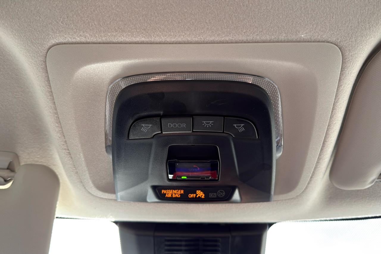 2024 Toyota Corolla L CVT Photo