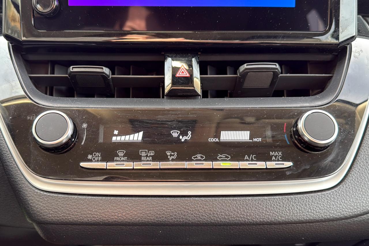 2024 Toyota Corolla L CVT Photo