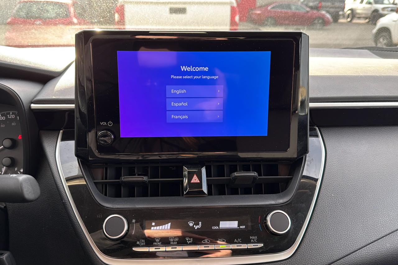 2024 Toyota Corolla L CVT Photo