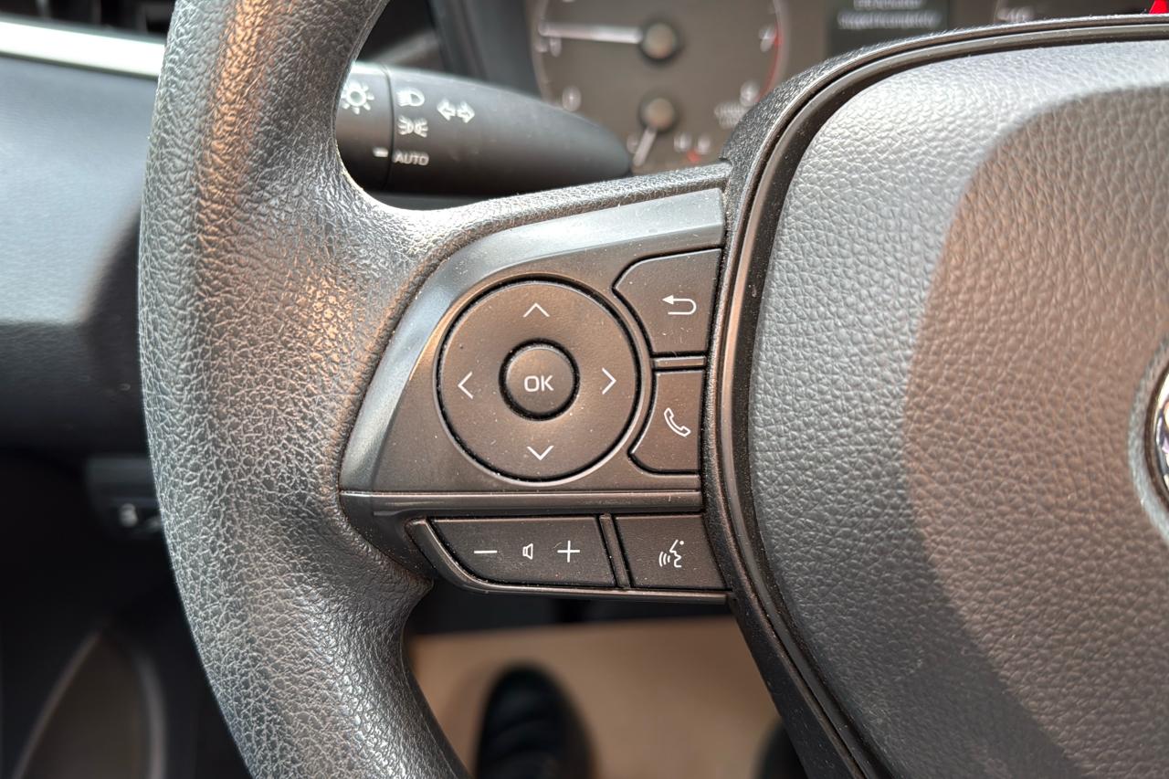 2024 Toyota Corolla L CVT Photo