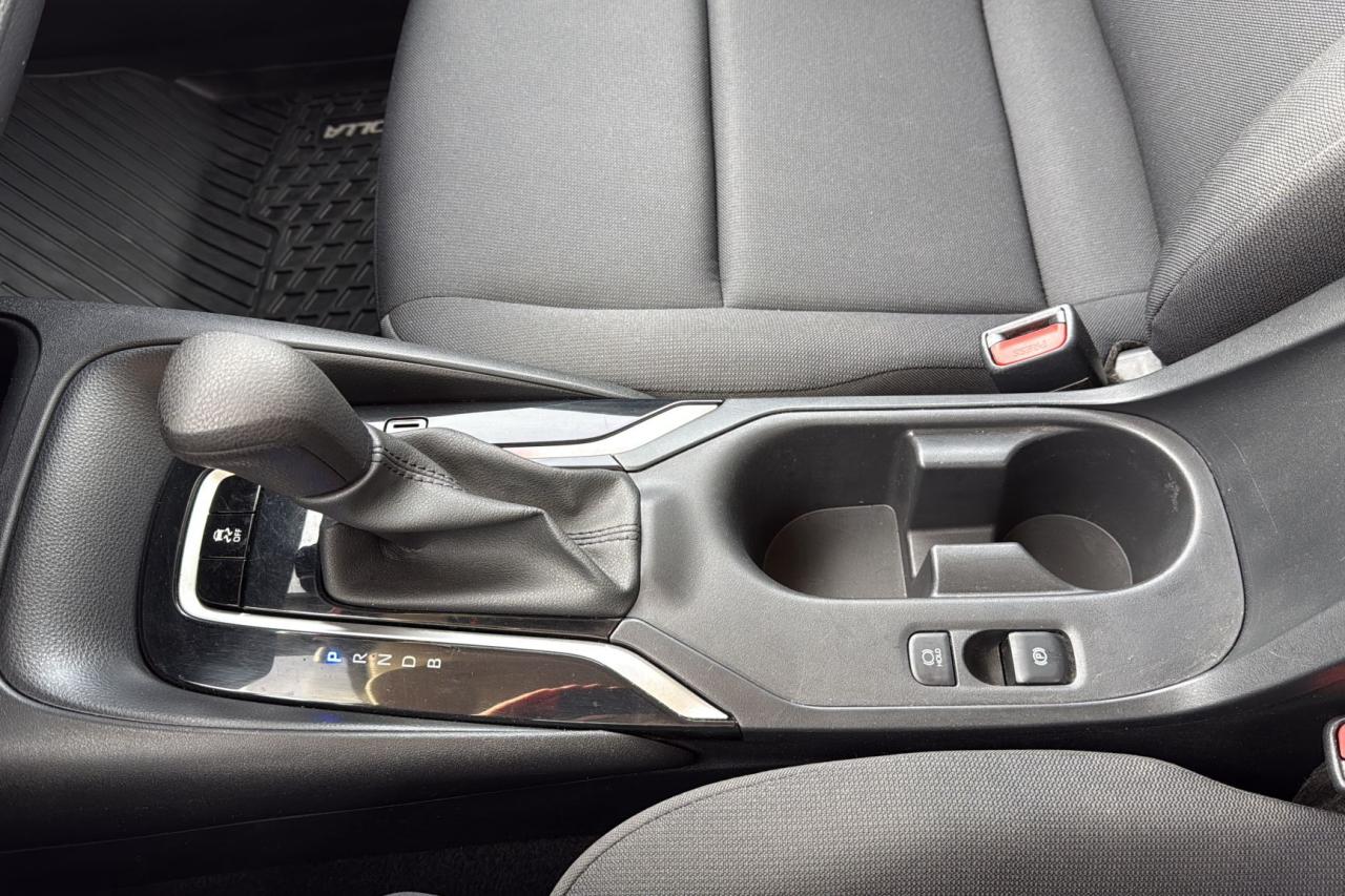 2024 Toyota Corolla L CVT Photo