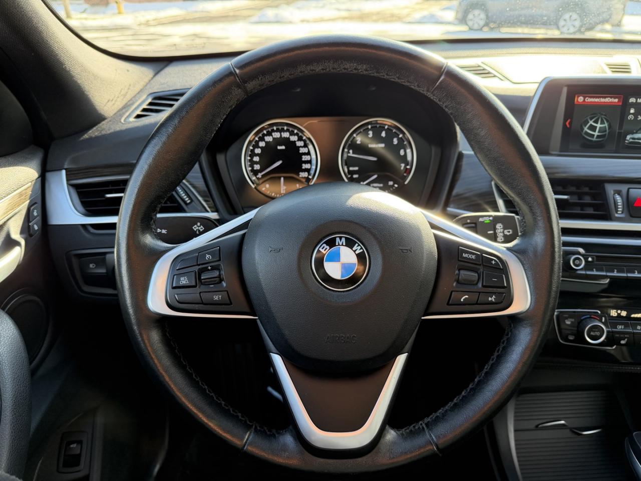 2018 BMW X1 xDrive28i - Photo #16