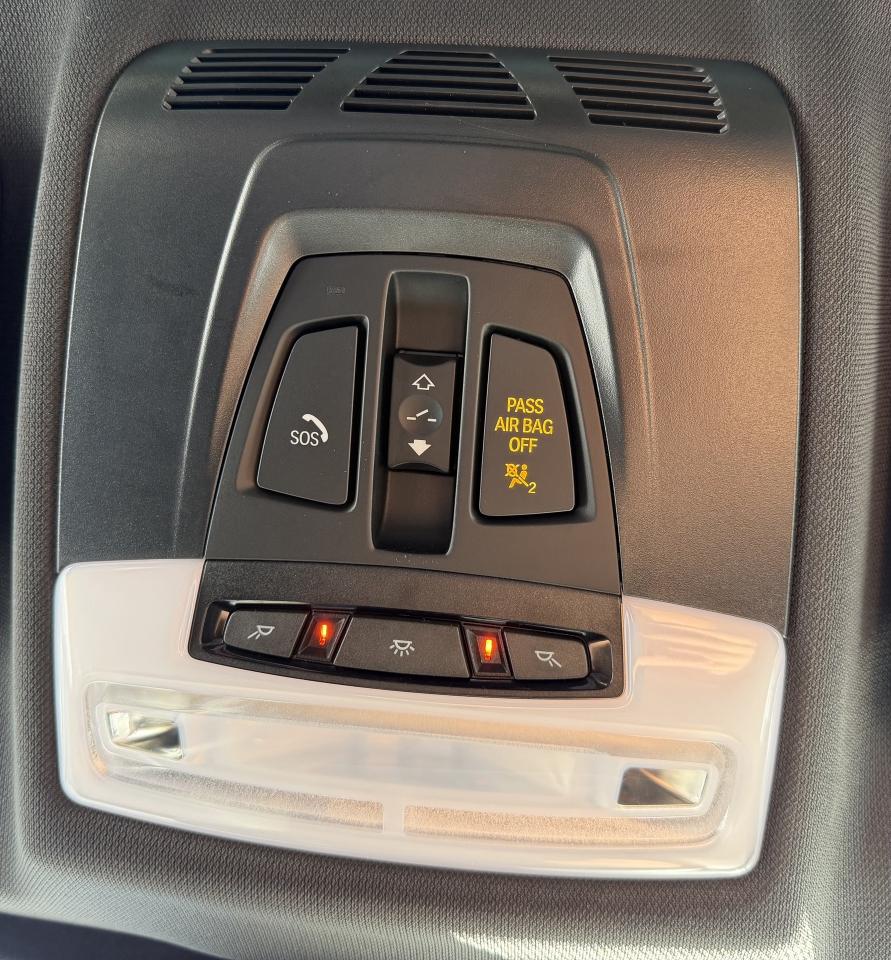 2018 BMW X1 xDrive28i - Photo #22