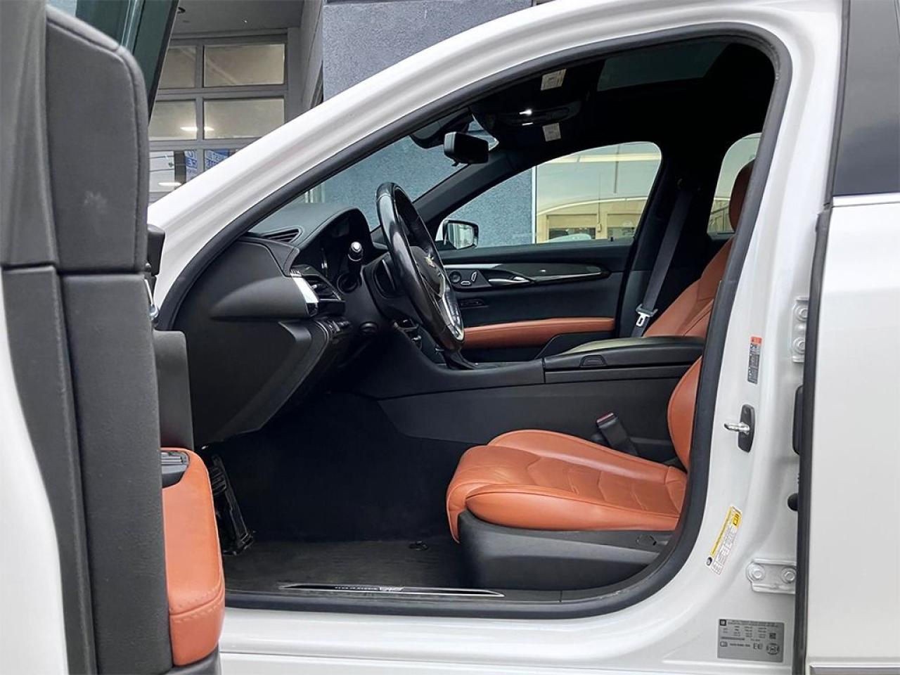 2017 Cadillac CT6 PLUG-IN HYBIRD|NAVI|360 CAM|DUAL DVD|NIGHT VISION Photo