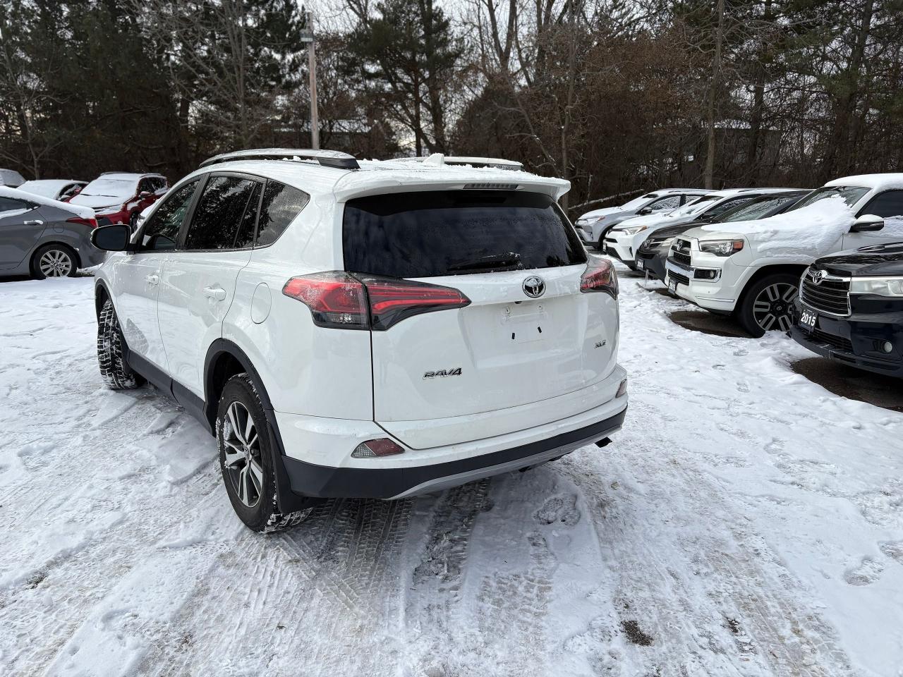 2018 Toyota RAV4 XLE,S/ROOF,HEATED SEAT,BACKUP CAM,CERTIFIED,ALLOYS Photo4
