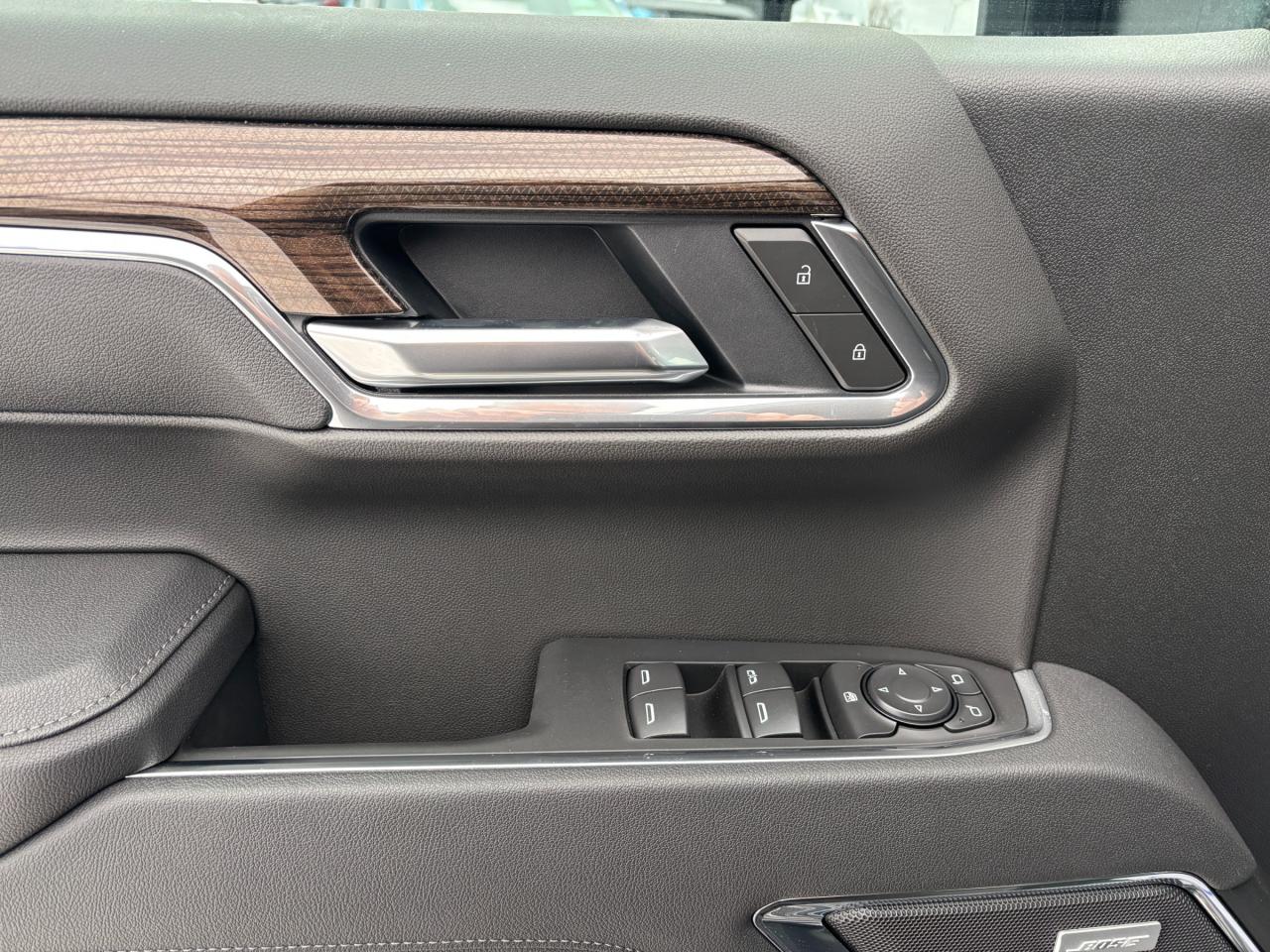 2026 Chevrolet Silverado 1500 2026 Chevrolet Silverado RST Crew Cab 4WD Photo