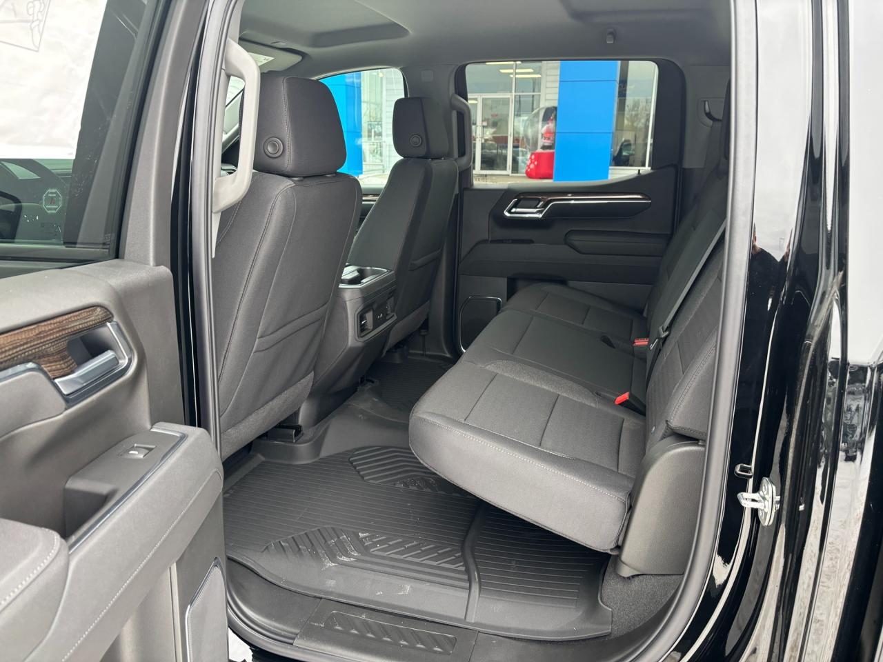 2026 Chevrolet Silverado 1500 2026 Chevrolet Silverado RST Crew Cab 4WD Photo