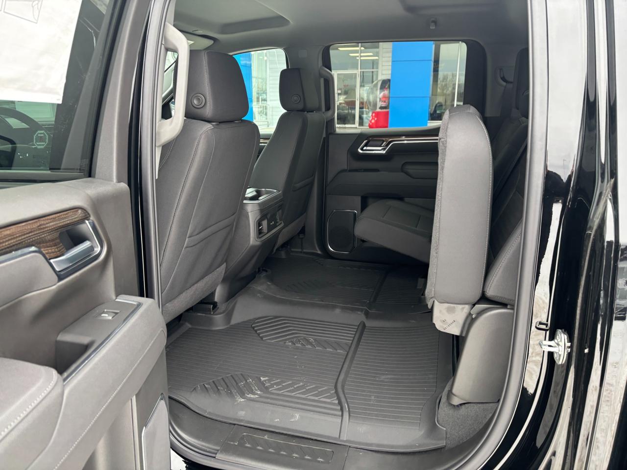 2026 Chevrolet Silverado 1500 2026 Chevrolet Silverado RST Crew Cab 4WD Photo