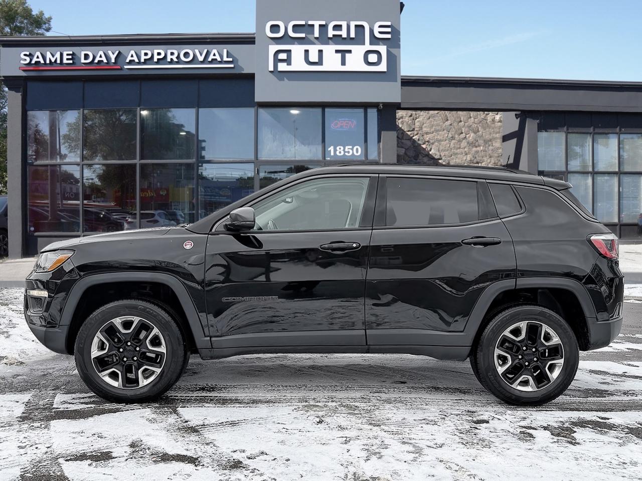 2017 Jeep Compass Trailhawk 4WD Photo2