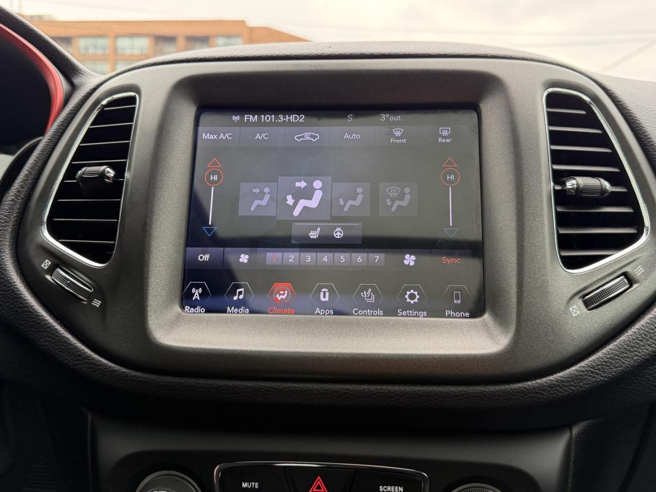 2017 Jeep Compass Trailhawk 4WD - Photo #18