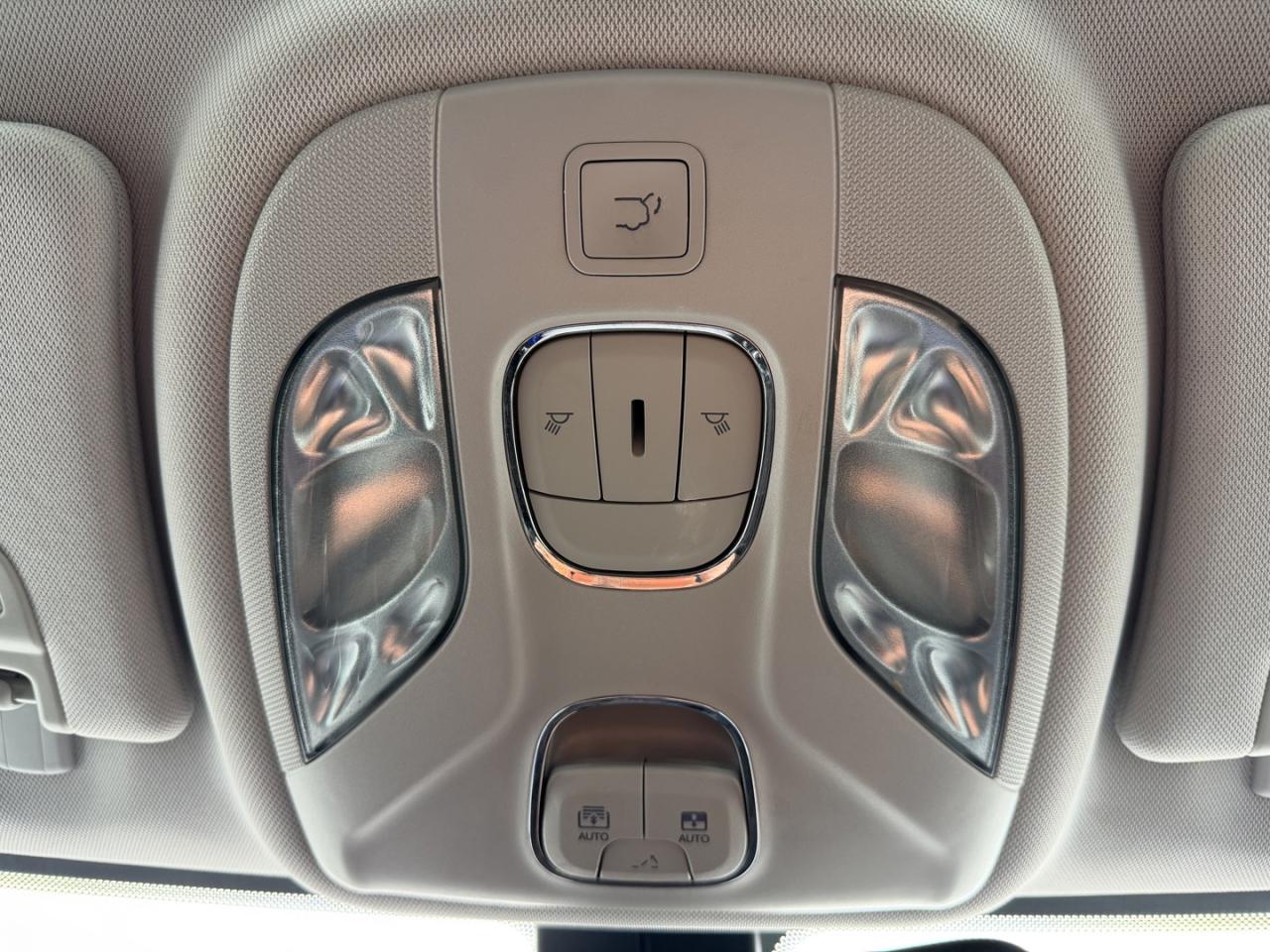 2017 Jeep Compass Trailhawk 4WD - Photo #22