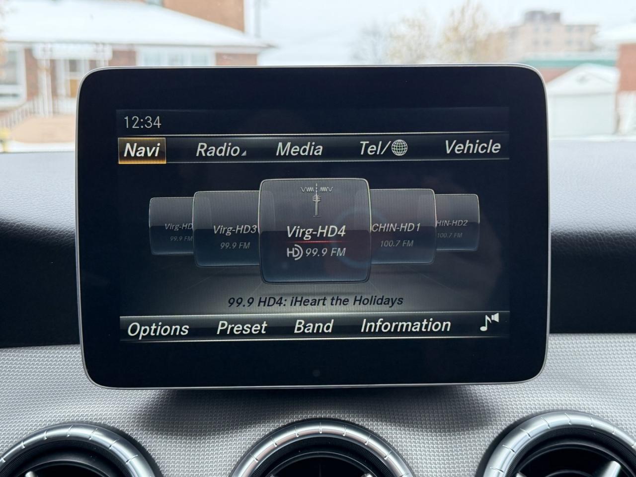 2018 Mercedes-Benz CLA-Class CLA250 4MATIC - Photo #19