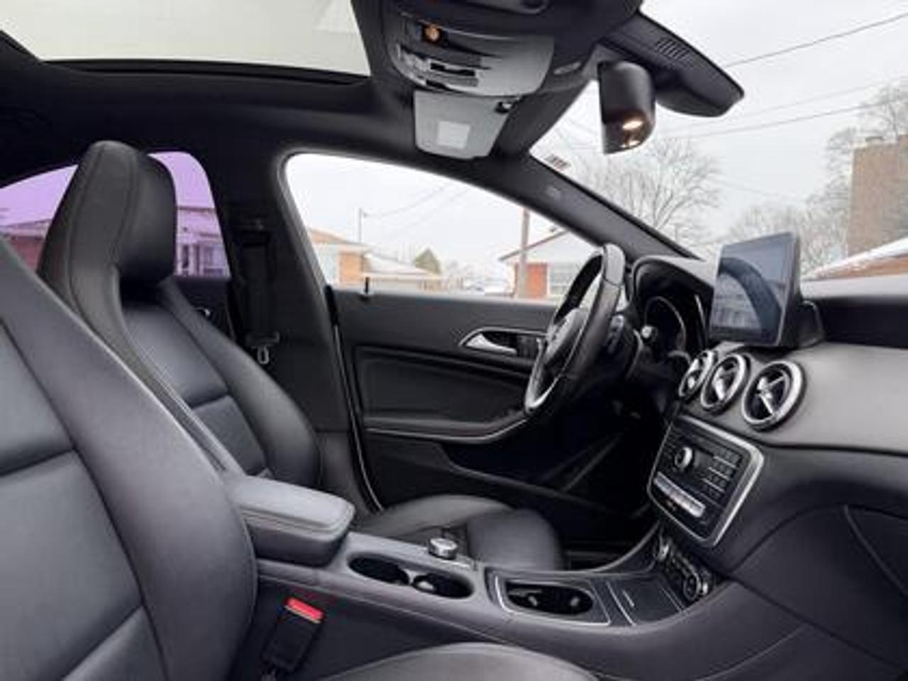 2018 Mercedes-Benz CLA-Class CLA 250 4MATIC Coupe Photo