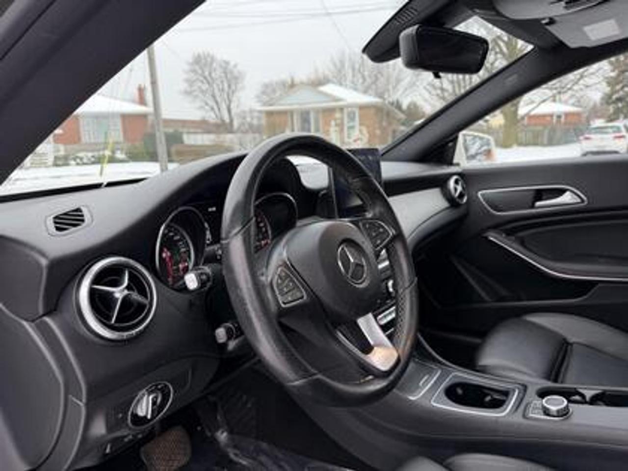 2018 Mercedes-Benz CLA-Class CLA 250 4MATIC Coupe Photo