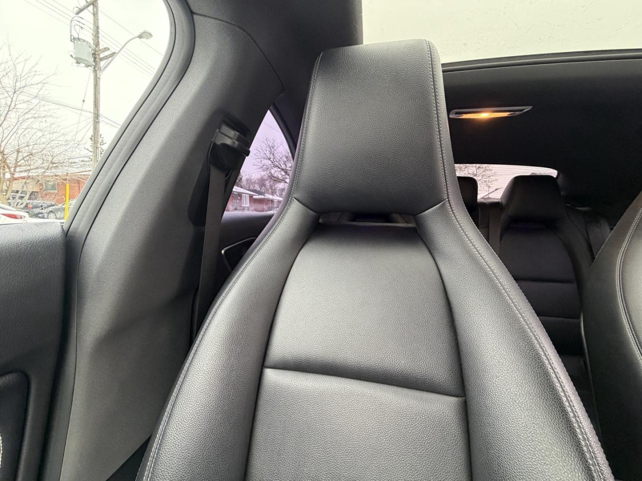 2018 Mercedes-Benz CLA-Class CLA 250 4MATIC Coupe Photo