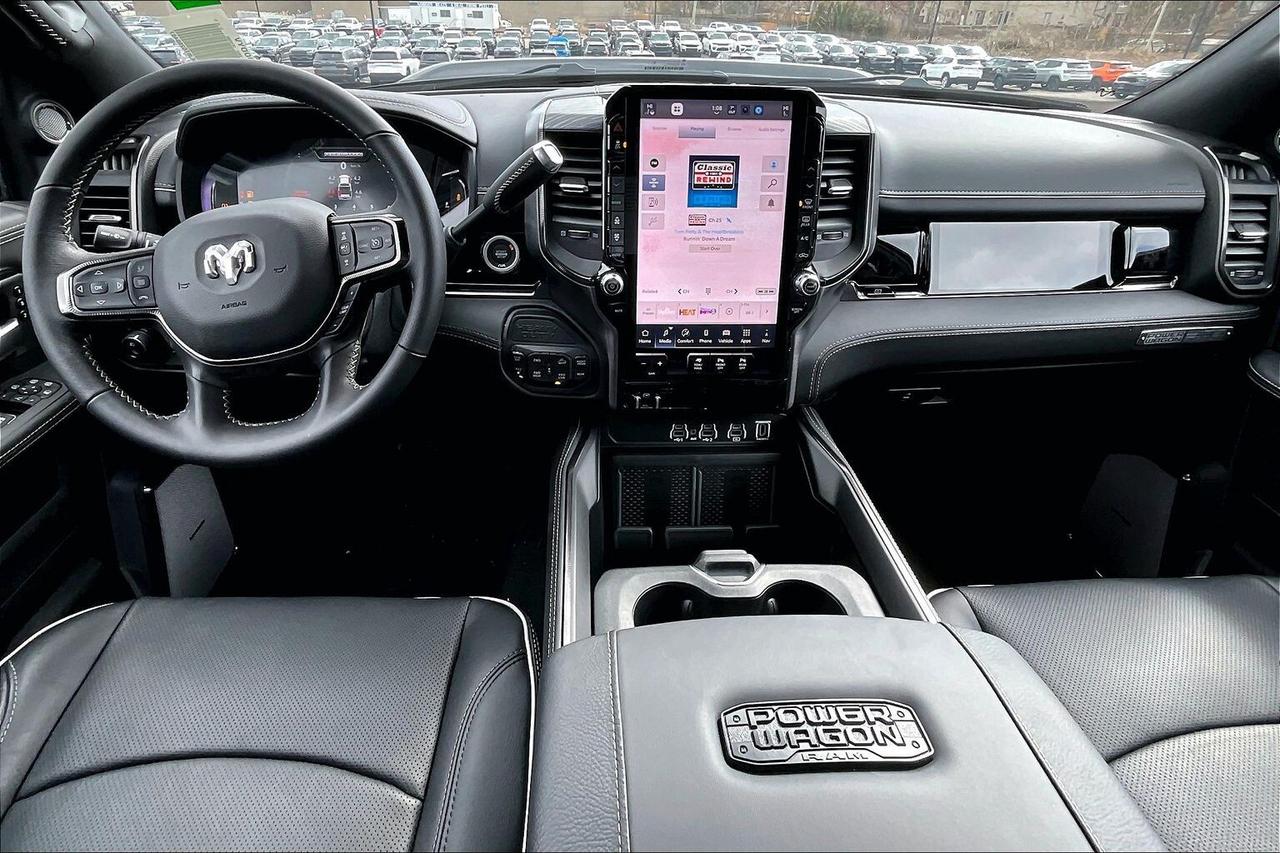 2026 RAM 2500 POWER WAGON | 6.4L V8 HEMI | LEVEL 2 | Sunroof Photo4