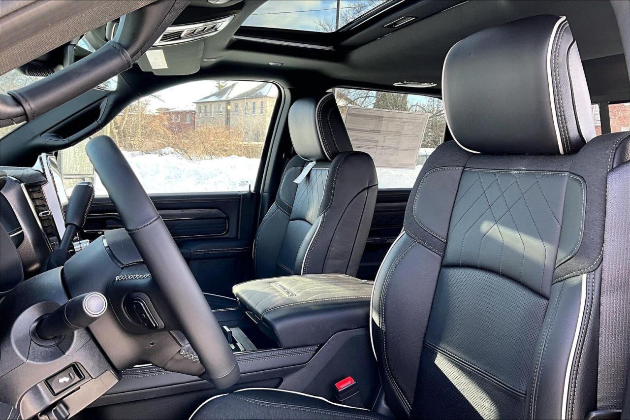 2026 RAM 3500 3500 LIMITED | DUALLY | 6.7L DIESEL | NIGHT | 4X4 Photo