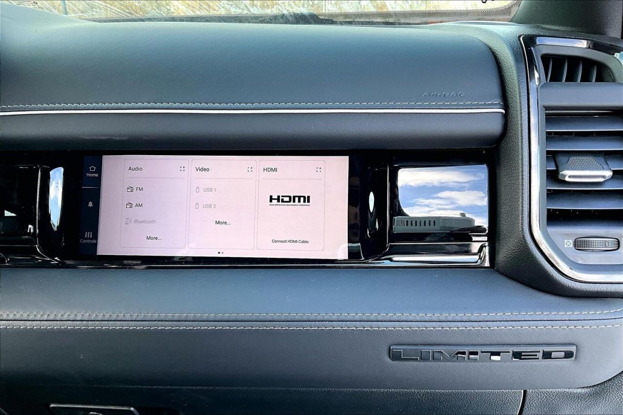 2026 RAM 3500 3500 LIMITED | DUALLY | 6.7L DIESEL | NIGHT | 4X4 Photo