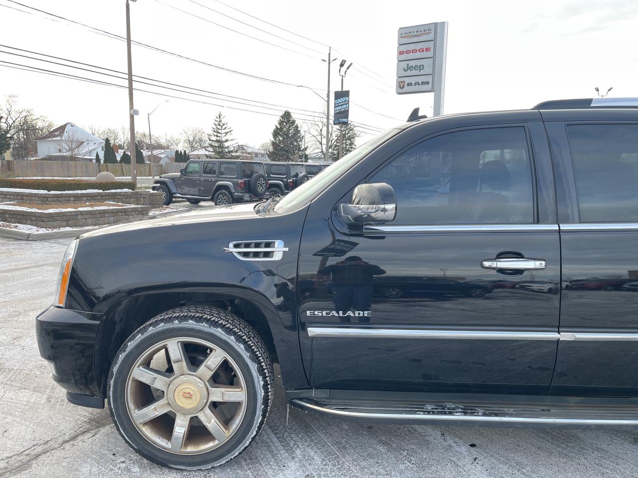2013 Cadillac Escalade AS IS Photo