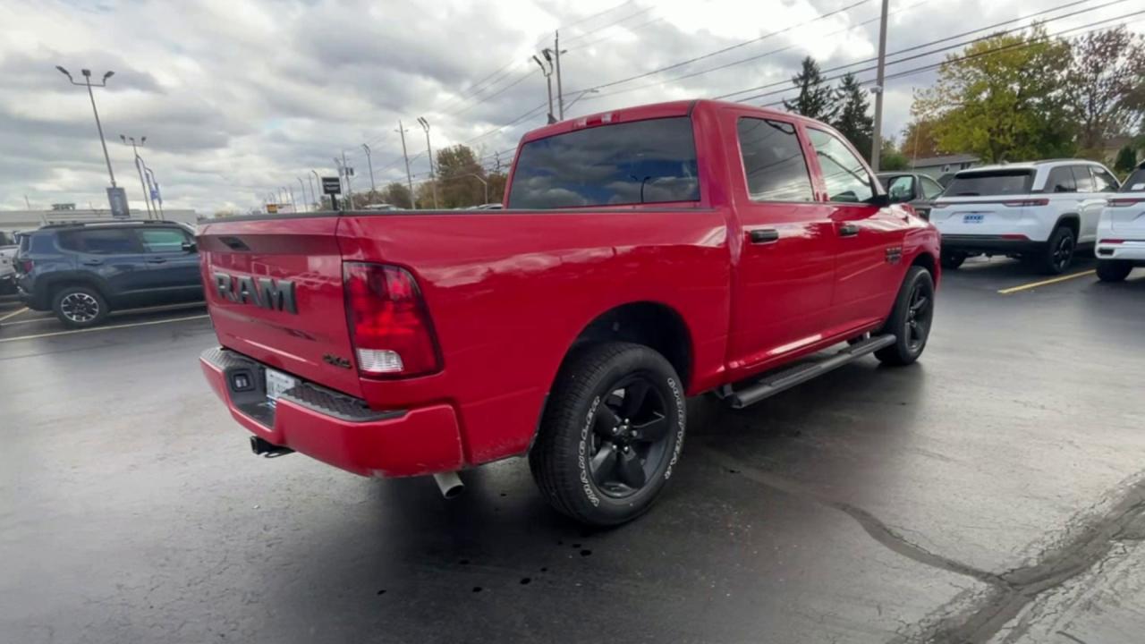 2023 RAM 1500 Classic NIGHT EDITION / SUB ZERO PKG / 3.55 AXLE RATIO Photo