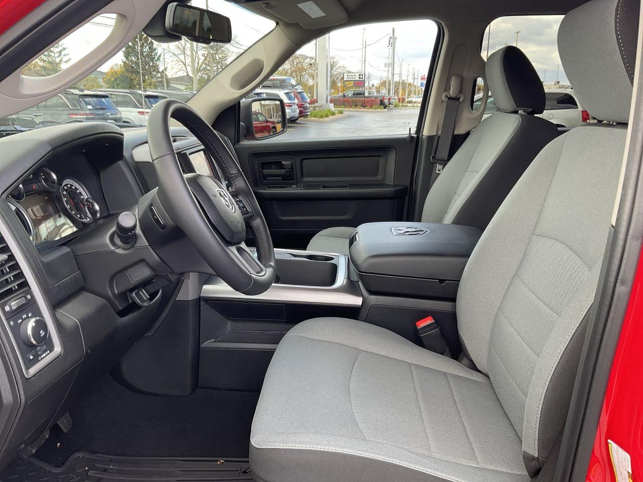 2023 RAM 1500 Classic NIGHT EDITION / SUB ZERO PKG / 3.55 AXLE RATIO Photo