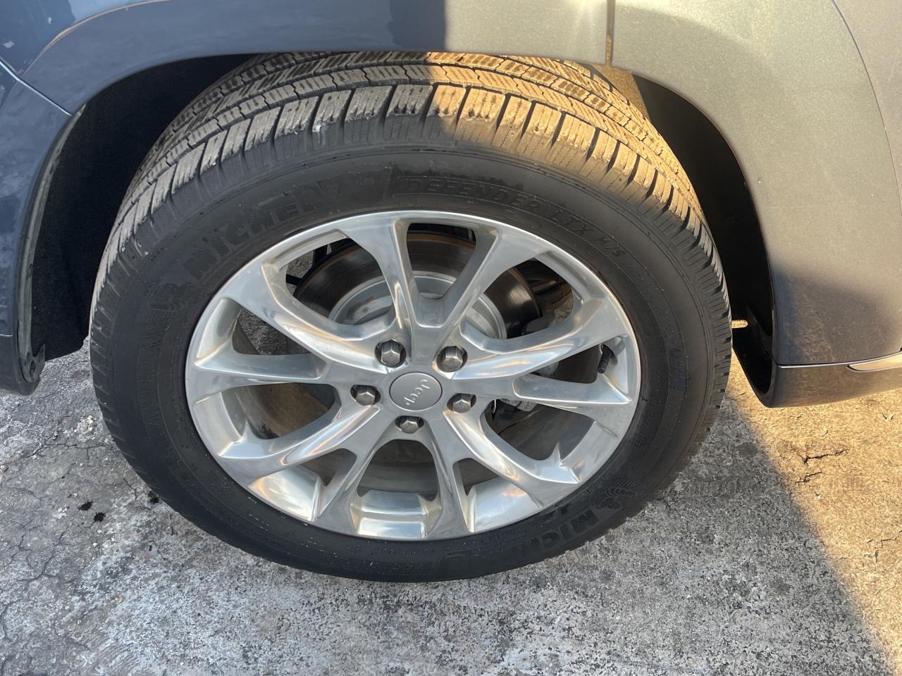 2020 Jeep Grand Cherokee VENTED HTD SEATS / RMT START / NAV / TOW PKG Photo