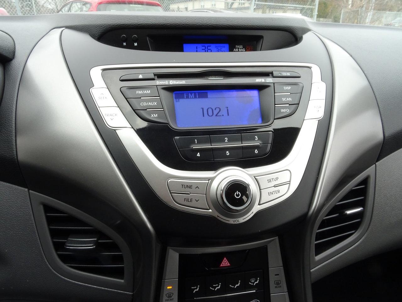 2012 Hyundai Elantra GL - Photo #15