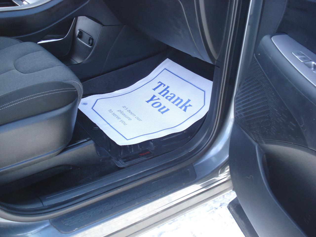 2021 Hyundai PALISADE Essential 8-Passenger AWD Photo