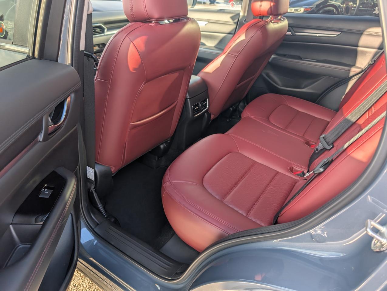 2021 Mazda CX-5 Kuro Edition Photo