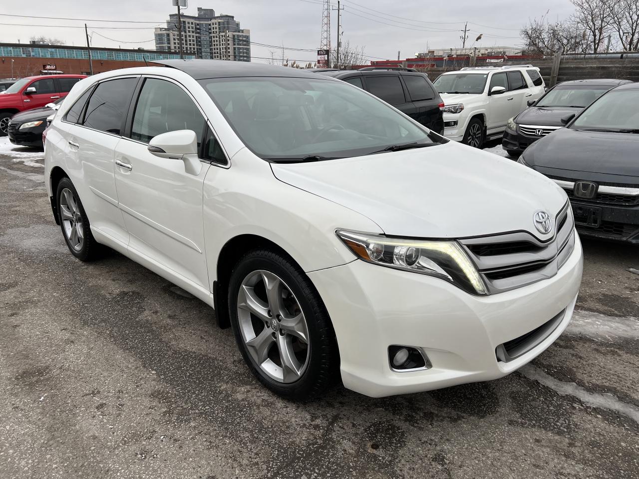 2013 Toyota Venza V6 AWD TOURING Photo
