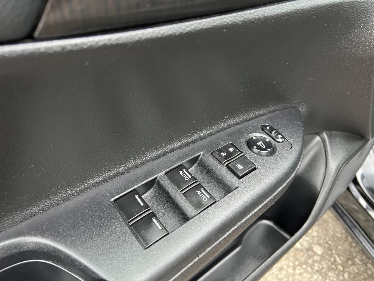 2015 Honda Accord Hybrid Photo