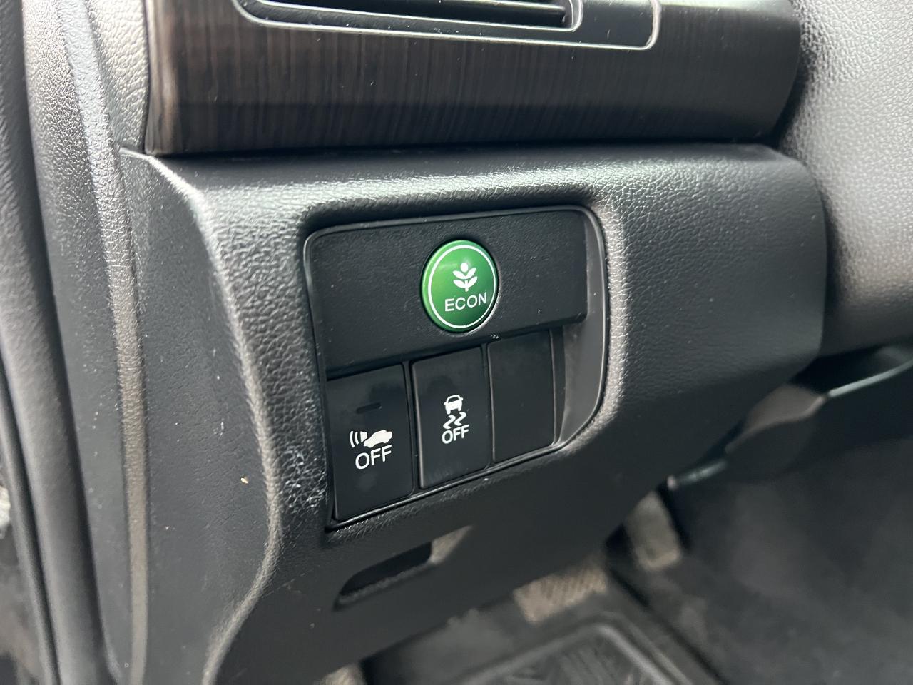 2015 Honda Accord Hybrid Photo