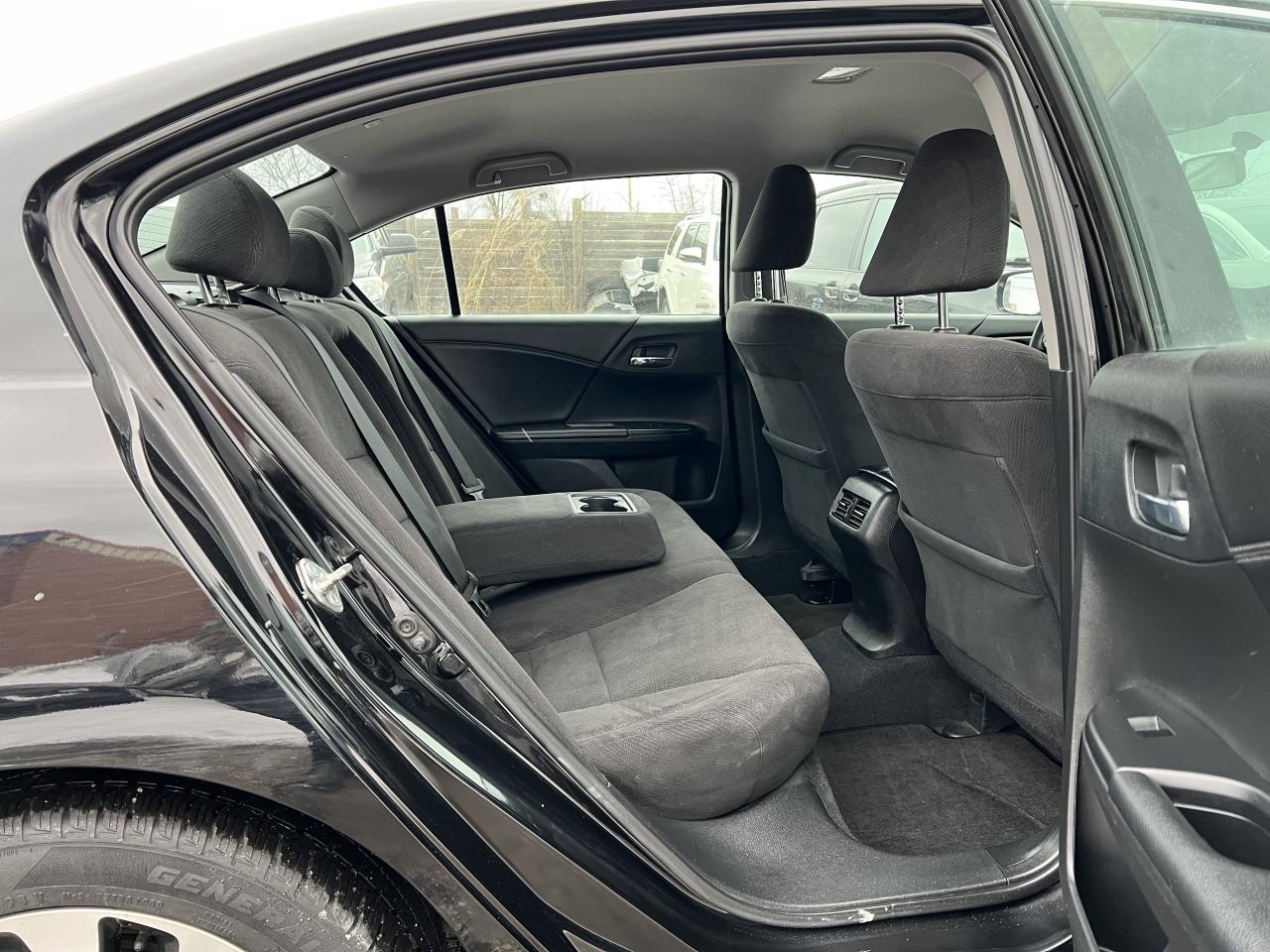 2015 Honda Accord Hybrid Photo