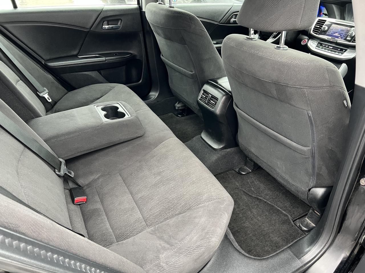 2015 Honda Accord Hybrid Photo