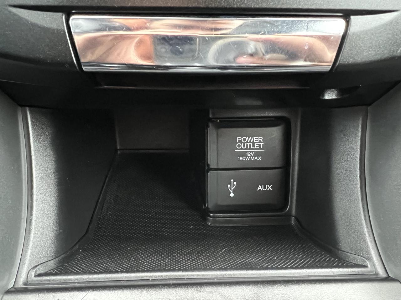 2015 Honda Accord Hybrid Photo