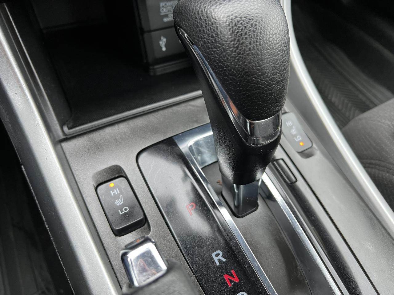 2015 Honda Accord Hybrid Photo