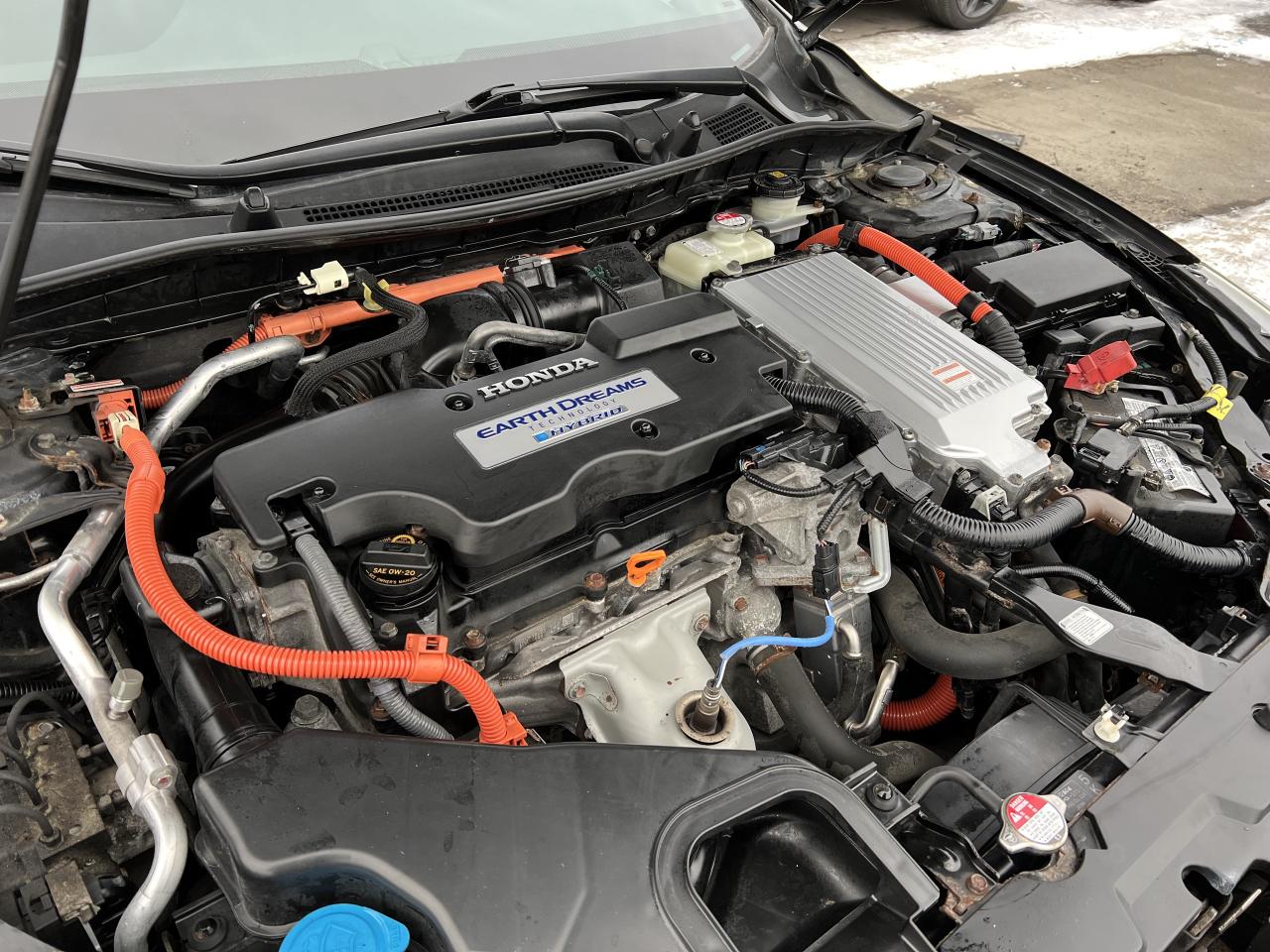 2015 Honda Accord Hybrid Photo