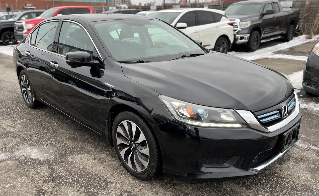2015 Honda Accord Hybrid Photo
