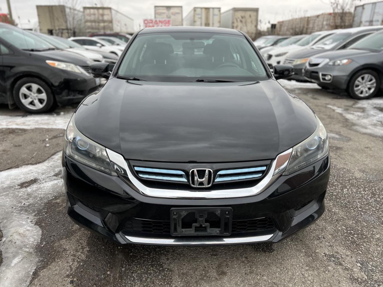 2015 Honda Accord Hybrid Photo