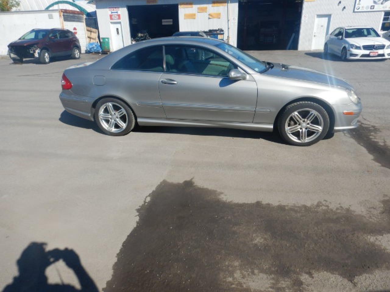 2004 Mercedes-Benz CLK CLK500 Photo