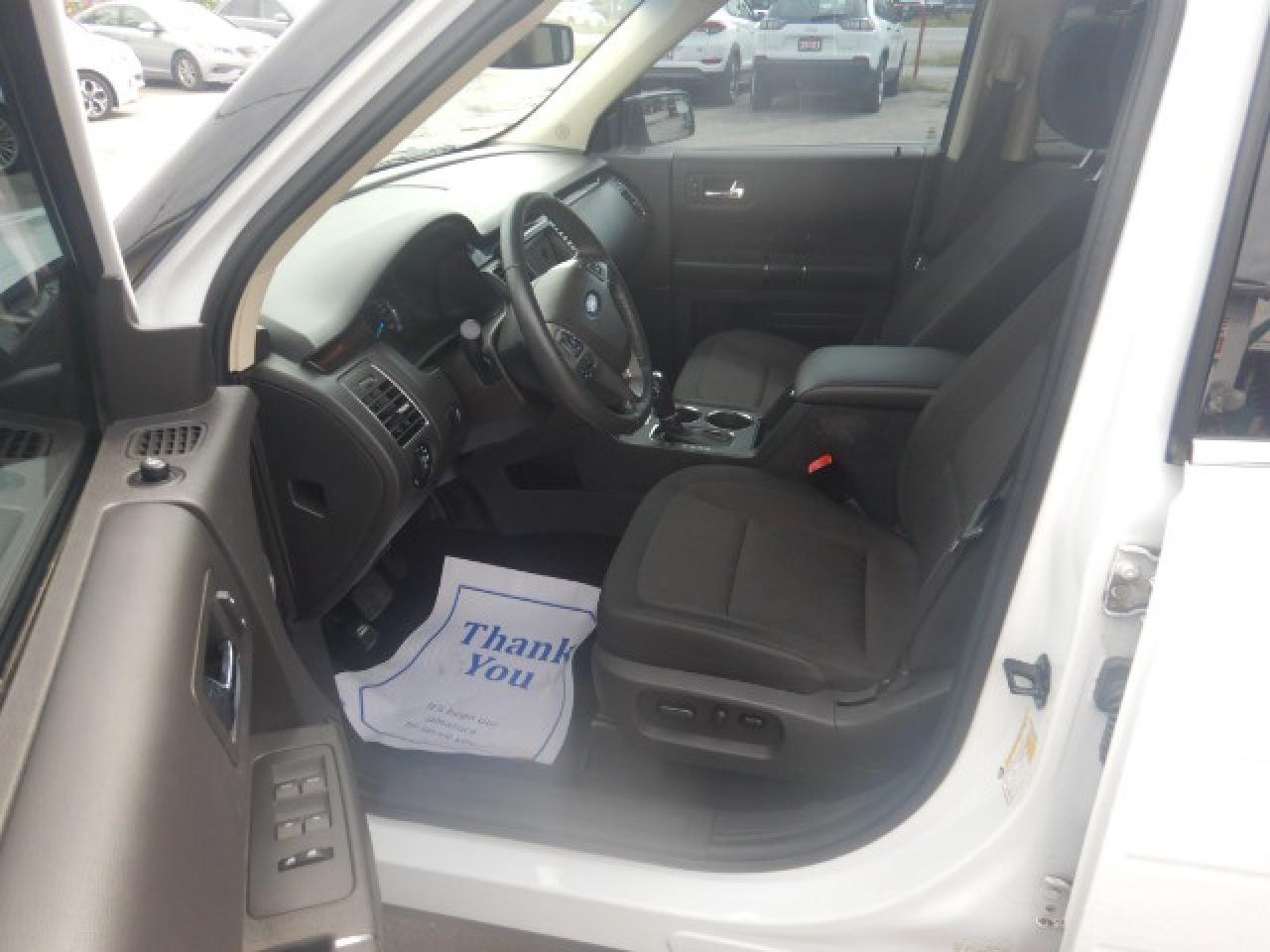 2019 Ford Flex SEL Photo