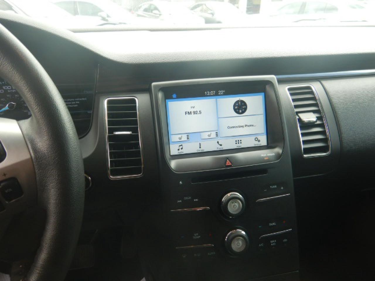 2019 Ford Flex SEL Photo