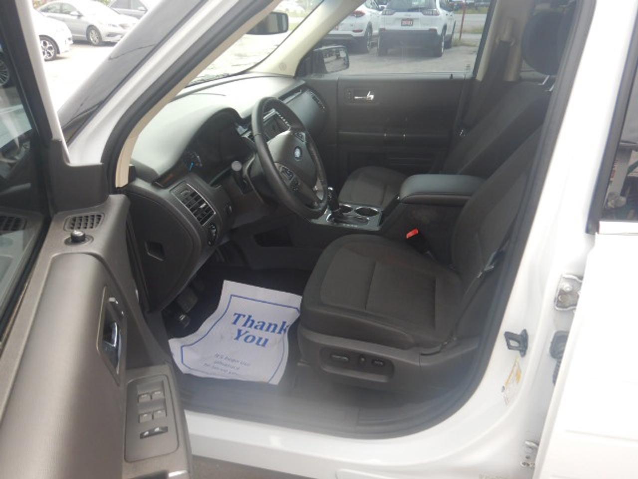 2019 Ford Flex SEL Photo
